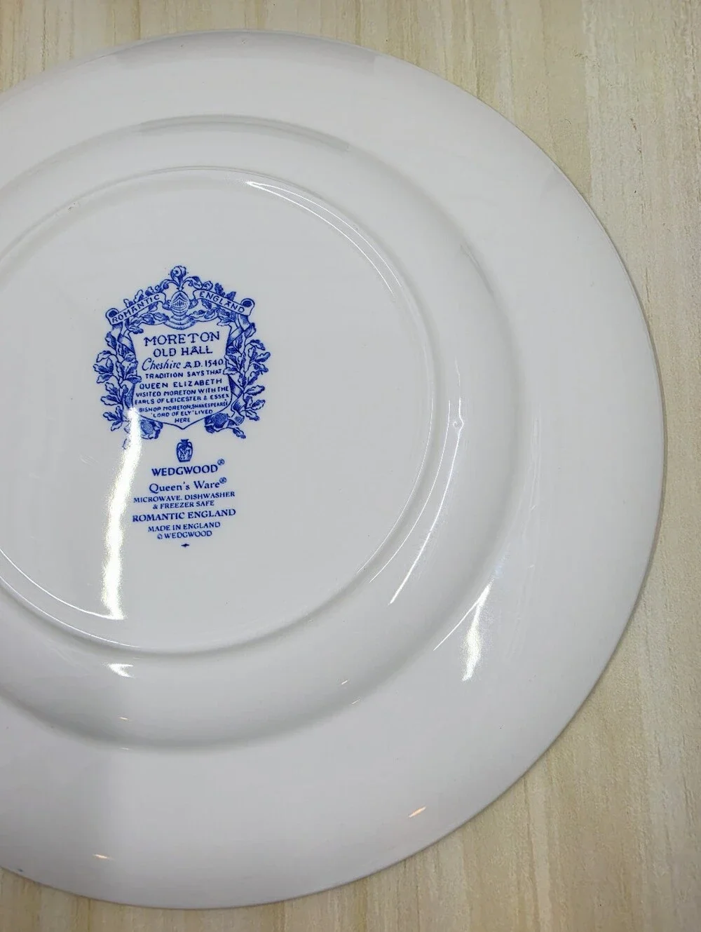 Wedgwood Romantic England Moreton Old Hall Dinner Plate Made In England
